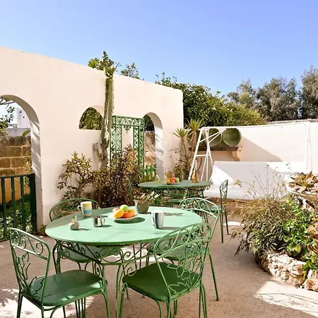 Casa de hóspedes Sefranda 3*