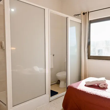 Konukevi Sefranda 3*