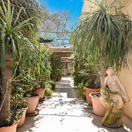 Casa de hóspedes Sefranda 3*