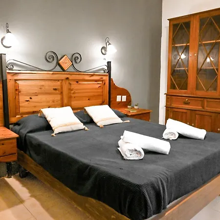 Sefranda Guest house 3*